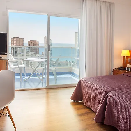 Rh Victoria & 4 Sup 4* 貝尼多姆