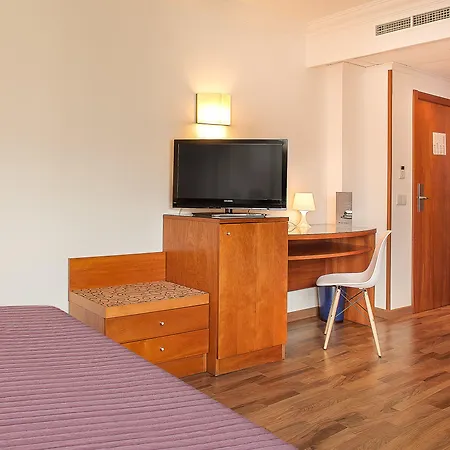 酒店 Rh Victoria & 4 Sup