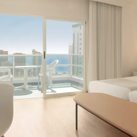 Rh Victoria & 4 Sup Hotel