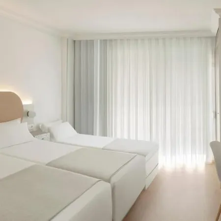 ホテル Rh Victoria & 4 Sup 4*