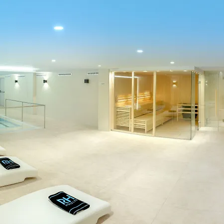 Rh Victoria & 4 Sup 호텔