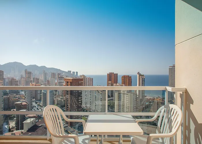 Rh Victoria & 4 Sup 4* Benidorm