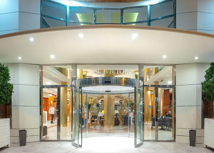 Rh Victoria & 4 Sup Hotel 4*